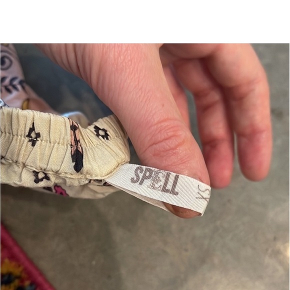 Spell and the Gypsy Desert Wanderer XS shorts Vintage RARE - Picture 8 of 9